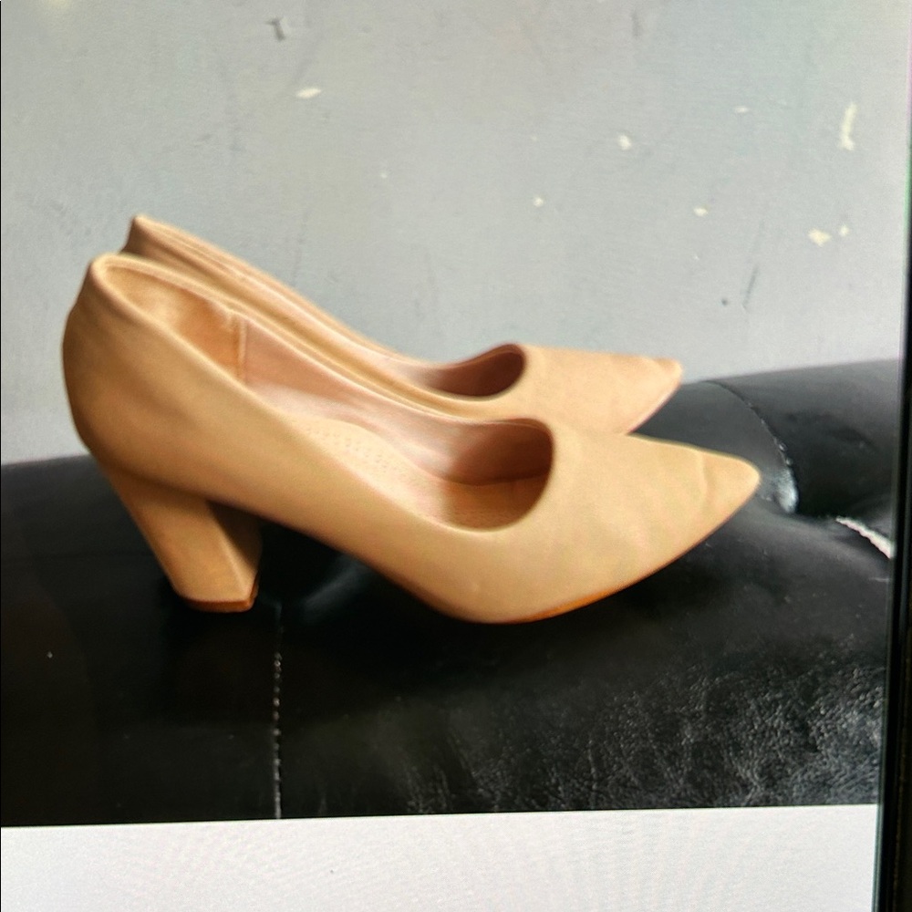 Forever 21 Tan Women's Heels